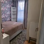 Nice Room Close To Station 3Min Walk